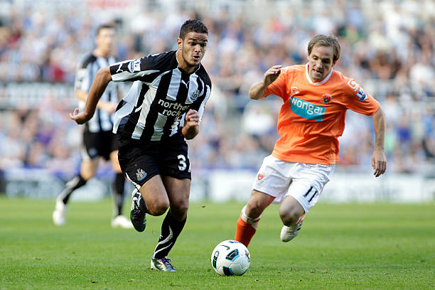 更得益于与 更得益于与