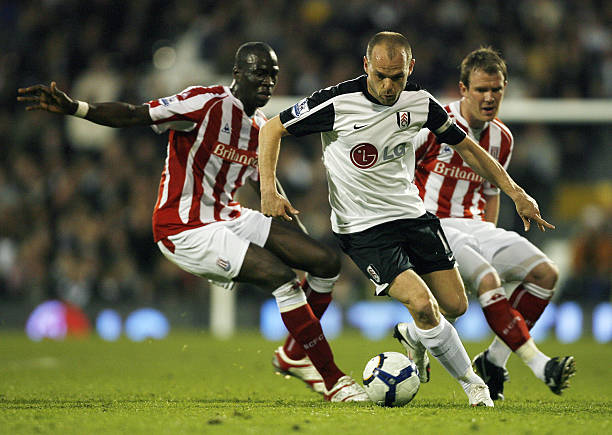 更突显了团 更突显了团