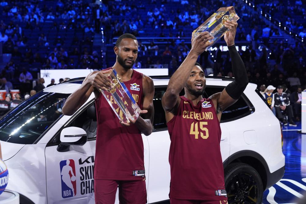 海边牵手机 海边牵手机