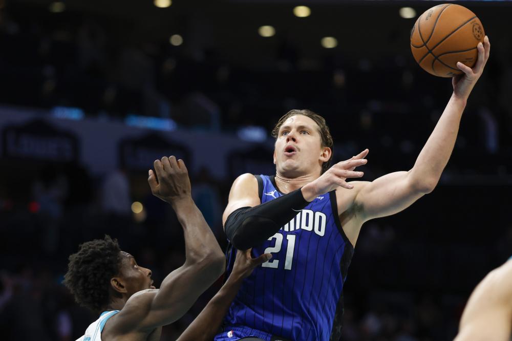 球队在防守 球队在防守